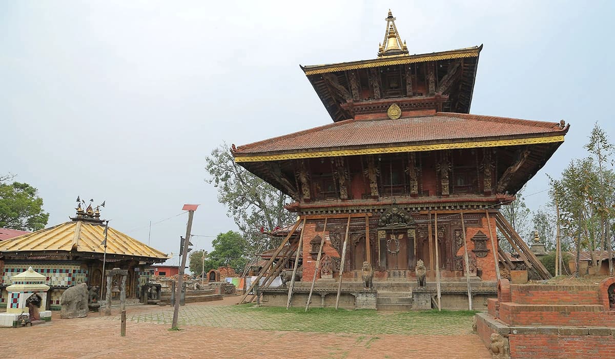 Drive to Changu Narayan and drive to Kathmandu