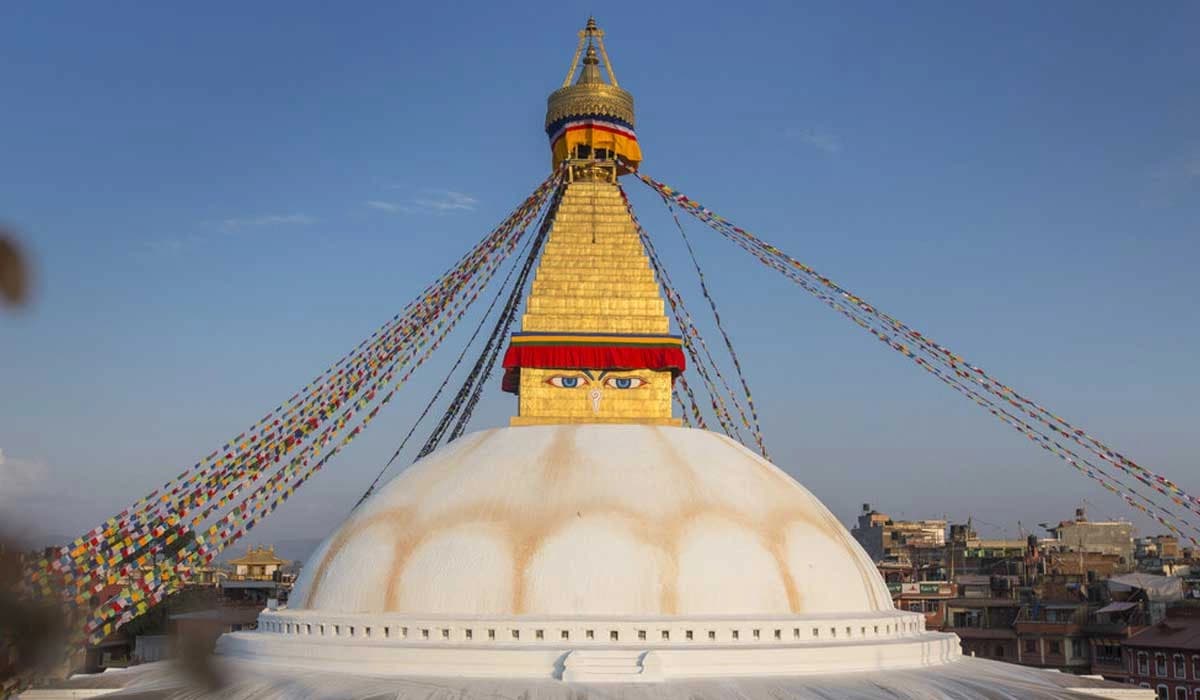 Optional sightseeing tour in Kathmandu (1,400 meters) and preparing for trek