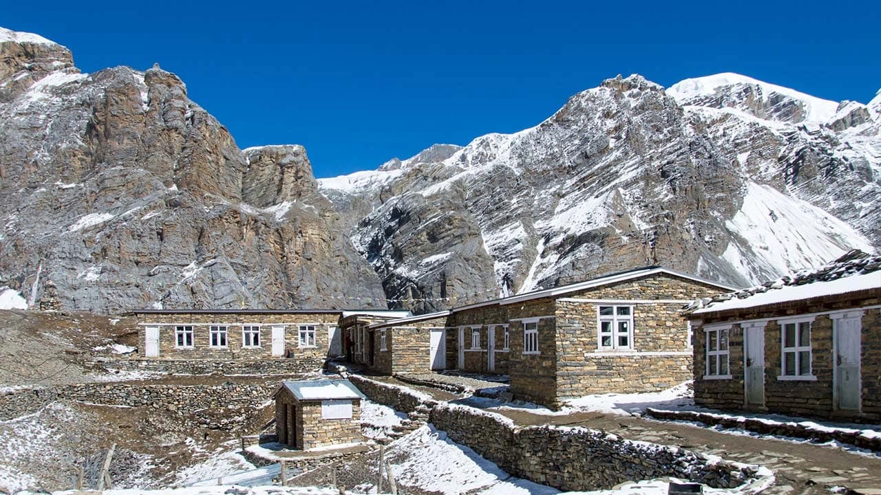 Short Annapurna Circuit Trek With Tilicho Lake