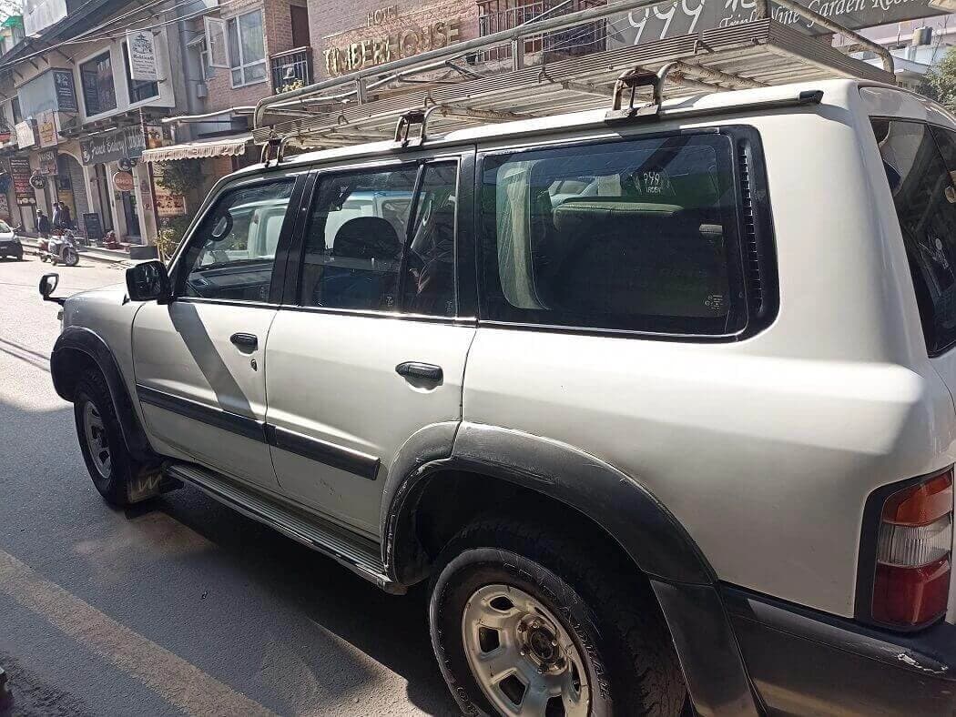 Pokhara to Jomsom by Jeep