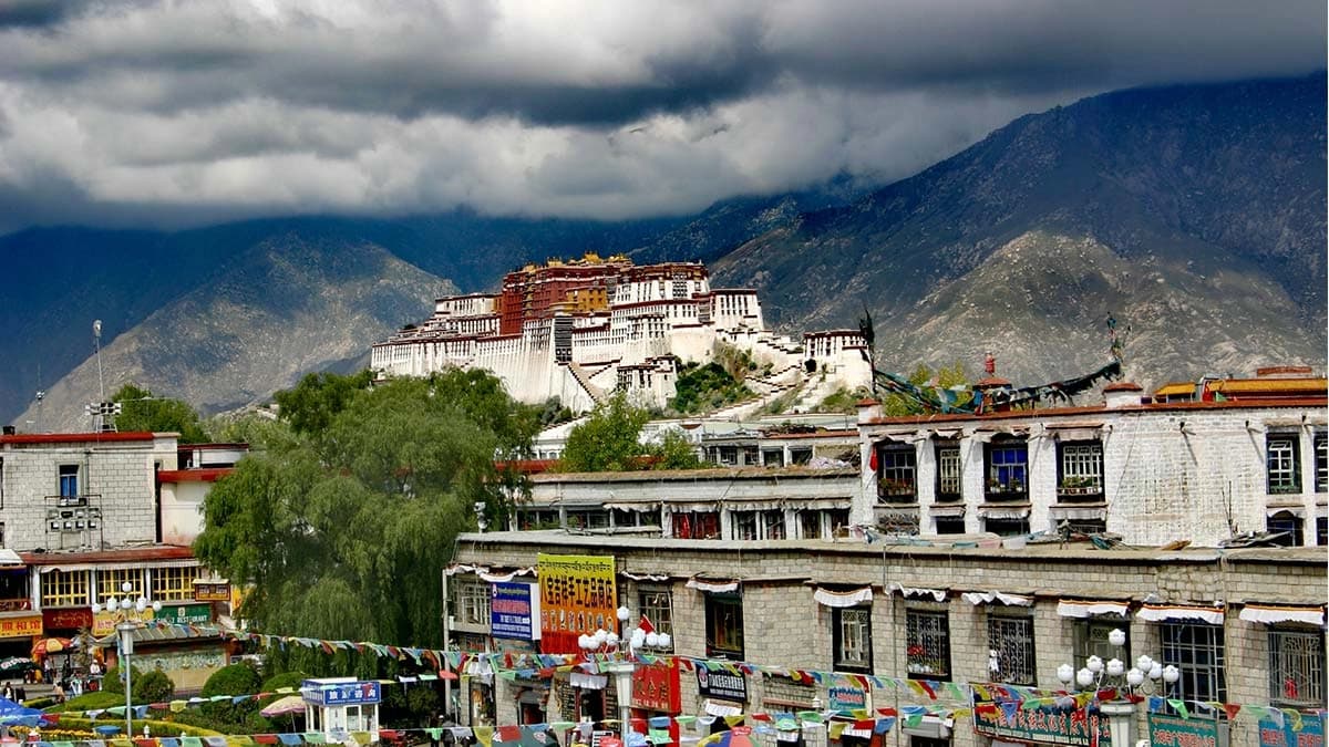 Nepal Tibet Bhutan Tour