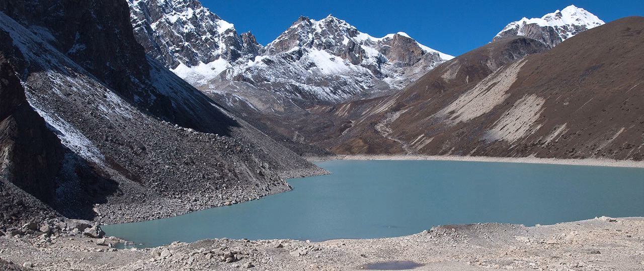 Gokyo Lakes vs Everest Base Camp Trek